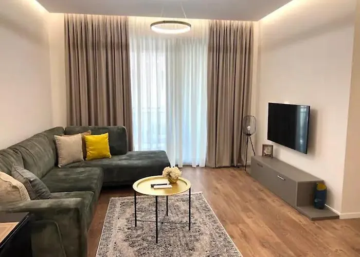 アパート Lindi' 2 5 *